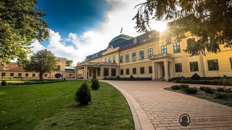 Kastely-zenei-napok